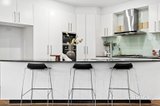 https://images.listonce.com.au/custom/160x/listings/10-deirdre-street-glen-waverley-vic-3150/810/01949810_img_05.jpg?y-OZeLpLWvs