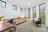 https://images.listonce.com.au/custom/160x/listings/10-deirdre-street-glen-waverley-vic-3150/810/01949810_img_06.jpg?MnPXEjbAcMQ