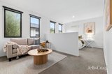 https://images.listonce.com.au/custom/160x/listings/10-deirdre-street-glen-waverley-vic-3150/810/01949810_img_07.jpg?LDyI38i_jrA