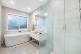 https://images.listonce.com.au/custom/160x/listings/10-dixon-place-lilydale-vic-3140/941/01941941_img_07.jpg?62Ut_62cP8c