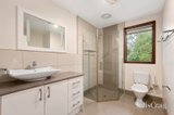 https://images.listonce.com.au/custom/160x/listings/10-doreen-court-montrose-vic-3765/294/01931294_img_09.jpg?95t5tR_f0BY
