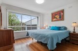 https://images.listonce.com.au/custom/160x/listings/10-dumosa-avenue-croydon-vic-3136/348/01871348_img_07.jpg?kJS8kv1uJcg
