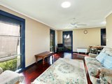 https://images.listonce.com.au/custom/160x/listings/10-durham-court-corio-vic-3214/746/01699746_img_02.jpg?OBrrquA6buw
