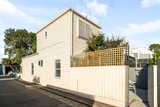 https://images.listonce.com.au/custom/160x/listings/10-durham-street-albert-park-vic-3206/755/01987755_img_14.jpg?C4xqsjH_Sio