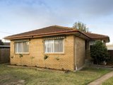 https://images.listonce.com.au/custom/160x/listings/10-eldridge-place-belmont-vic-3216/546/01699546_img_01.jpg?OMSJ87dKzdU