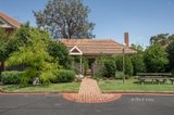 https://images.listonce.com.au/custom/160x/listings/10-ellesmore-court-kew-vic-3101/903/01476903_img_01.jpg?6fpJ2uJ29Bw