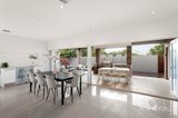 https://images.listonce.com.au/custom/160x/listings/10-emerald-rise-templestowe-vic-3106/094/01909094_img_04.jpg?gP_OCnOWFGc