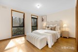https://images.listonce.com.au/custom/160x/listings/10-felicia-grove-forest-hill-vic-3131/802/01979802_img_07.jpg?TTOGXrWyVOk