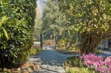 https://images.listonce.com.au/custom/160x/listings/10-fern-road-little-hampton-vic-3458/327/01910327_img_14.jpg?cqOr9-vvH8U