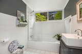 https://images.listonce.com.au/custom/160x/listings/10-fern-road-little-hampton-vic-3458/352/01896352_img_08.jpg?VY-MKRa6FIs