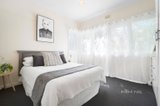 https://images.listonce.com.au/custom/160x/listings/10-fifth-street-hepburn-springs-vic-3461/999/01702999_img_09.jpg?rfxHlGuigaw