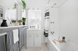 https://images.listonce.com.au/custom/160x/listings/10-fifth-street-hepburn-springs-vic-3461/999/01702999_img_11.jpg?Gwhx7sXSgeY