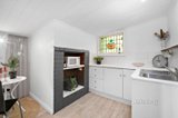 https://images.listonce.com.au/custom/160x/listings/10-fifth-street-hepburn-springs-vic-3461/999/01702999_img_14.jpg?57JmVw-g2xE