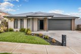 https://images.listonce.com.au/custom/160x/listings/10-five-mile-way-woodend-vic-3442/631/01135631_img_01.jpg?dwIlV88dL4Q