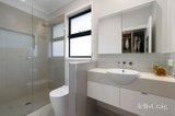 https://images.listonce.com.au/custom/160x/listings/10-florence-street-bentleigh-east-vic-3165/715/01947715_img_12.jpg?fyUiQEbgAgg
