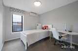 https://images.listonce.com.au/custom/160x/listings/10-florence-street-bentleigh-east-vic-3165/715/01947715_img_16.jpg?yL7CtRxvARs