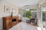 https://images.listonce.com.au/custom/160x/listings/10-folkestone-road-glen-waverley-vic-3150/676/01596676_img_05.jpg?Dik9EAV8yMo