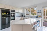 https://images.listonce.com.au/custom/160x/listings/10-frank-street-eltham-vic-3095/601/01807601_img_03.jpg?Z-cxsFCFeK4