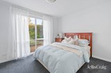 https://images.listonce.com.au/custom/160x/listings/10-frank-street-eltham-vic-3095/601/01807601_img_10.jpg?UaByxivHvBM
