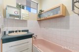 https://images.listonce.com.au/custom/160x/listings/10-frederick-street-croydon-vic-3136/805/01856805_img_05.jpg?3Hl_8sdrNWs