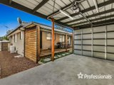 https://images.listonce.com.au/custom/160x/listings/10-geoffrey-drive-kilsyth-vic-3137/883/01525883_img_11.jpg?_6GqlFg7bU8