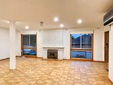 https://images.listonce.com.au/custom/160x/listings/10-glenora-avenue-croydon-vic-3136/256/01938256_img_04.jpg?jAvnIZDjqTM