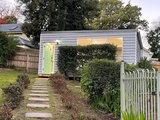 https://images.listonce.com.au/custom/160x/listings/10-glenora-avenue-croydon-vic-3136/256/01938256_img_16.jpg?FgswEroVYE8