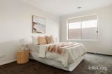 https://images.listonce.com.au/custom/160x/listings/10-glover-street-epping-vic-3076/303/01782303_img_09.jpg?lZ46PVBcAmM