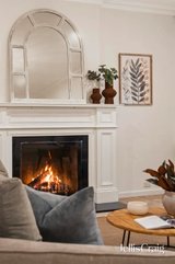 https://images.listonce.com.au/custom/160x/listings/10-gordon-street-croydon-vic-3136/806/01915806_img_03.jpg?BUqDMicytj4