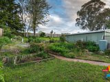 https://images.listonce.com.au/custom/160x/listings/10-greenslopes-drive-mooroolbark-vic-3138/645/01524645_img_09.jpg?ZPvVVLdLqvM