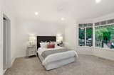 https://images.listonce.com.au/custom/160x/listings/10-halley-avenue-camberwell-vic-3124/590/00329590_img_05.jpg?XKZLpALco8c