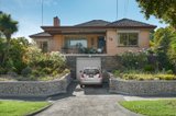 https://images.listonce.com.au/custom/160x/listings/10-hayfield-road-mount-waverley-vic-3149/009/00899009_img_01.jpg?ByUXRQLICb4