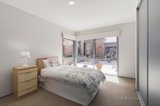 https://images.listonce.com.au/custom/160x/listings/10-henry-street-doncaster-vic-3108/310/00822310_img_09.jpg?wZcgUfn1JQI