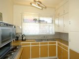 https://images.listonce.com.au/custom/160x/listings/10-hering-court-east-geelong-vic-3219/811/01699811_img_03.jpg?lBUWLh1h-S8