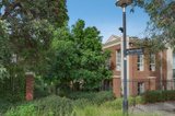 https://images.listonce.com.au/custom/160x/listings/10-hester-walk-macleod-vic-3085/453/00903453_img_12.jpg?4kUCB4mGTlw