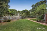 https://images.listonce.com.au/custom/160x/listings/10-highland-crescent-mooroolbark-vic-3138/471/01882471_img_20.jpg?haosMficLso