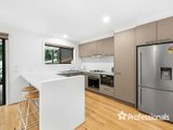 https://images.listonce.com.au/custom/160x/listings/10-hillside-close-montrose-vic-3765/851/01525851_img_05.jpg?IopURb56l0g