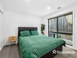 https://images.listonce.com.au/custom/160x/listings/10-hillside-close-montrose-vic-3765/851/01525851_img_06.jpg?e_GkLohD56I