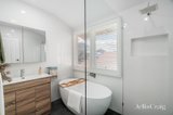 https://images.listonce.com.au/custom/160x/listings/10-holyrood-street-hampton-vic-3188/673/01741673_img_14.jpg?gLVbI2Hx8hc