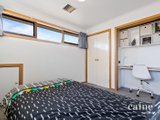 https://images.listonce.com.au/custom/160x/listings/10-horsham-crescent-alfredton-vic-3350/615/01576615_img_14.jpg?9L63JKYWZN4