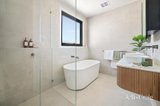 https://images.listonce.com.au/custom/160x/listings/10-hunter-lane-bonbeach-vic-3196/032/01817032_img_11.jpg?EbHopz2MdPg