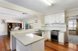 https://images.listonce.com.au/custom/160x/listings/10-huon-grove-bentleigh-east-vic-3165/276/01115276_img_06.jpg?Iseg7WDR0F4