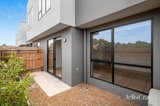 https://images.listonce.com.au/custom/160x/listings/10-ilinden-street-mount-duneed-vic-3217/966/01884966_img_09.jpg?lYW3jZp_aEs