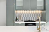 https://images.listonce.com.au/custom/160x/listings/10-jasmine-circuit-glen-waverley-vic-3150/488/01951488_img_04.jpg?GHWo6Bsy_c0