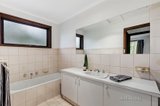 https://images.listonce.com.au/custom/160x/listings/10-jilpanger-road-donvale-vic-3111/325/00579325_img_08.jpg?Iazs7GwUXhI