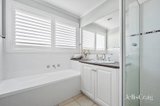 https://images.listonce.com.au/custom/160x/listings/10-john-william-drive-mount-martha-vic-3934/517/01947517_img_11.jpg?8npNZWLphcA