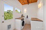 https://images.listonce.com.au/custom/160x/listings/10-juliet-crescent-healesville-vic-3777/163/01893163_img_21.jpg?yarhLMTpkBM