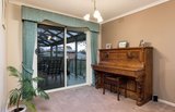 https://images.listonce.com.au/custom/160x/listings/10-kadina-court-mooroolbark-vic-3138/506/01622506_img_03.jpg?OH0tN2Lgaf0