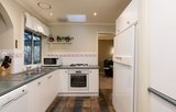 https://images.listonce.com.au/custom/160x/listings/10-kadina-court-mooroolbark-vic-3138/506/01622506_img_04.jpg?keR9ICypuVc