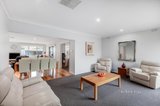 https://images.listonce.com.au/custom/160x/listings/10-kenjulie-drive-bentleigh-east-vic-3165/255/01545255_img_06.jpg?h3PG8D51a30